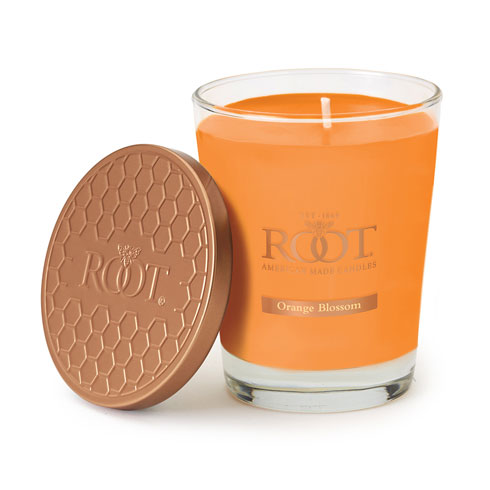 Orange Blossom – Tangy orange, sweet tangerine, and hints of juicy grapefruit mix with a tart orange peel, fresh sugar cane, and delicate floral aromas evoking the uplifting fragrance of a booming citrus orchard.