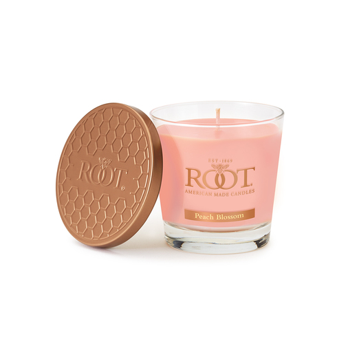 Peach Blossom – Notes of juicy peach and fresh verbena blend with notes of neroli, sandalwood and hints of bergamot.