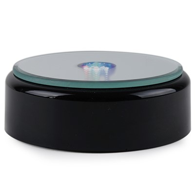 Combine your jellyfish paperweight with a multicolor LED light base. Place the paperweight on the mirrored base and watch the alternating colors reflect through the glass! Each light base includes a USB compatible AC adapter. Base can also be battery operated.